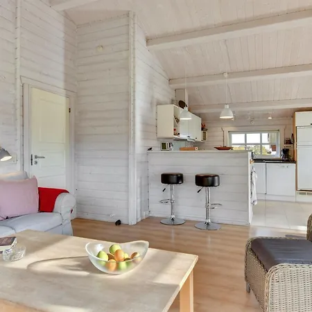 Ruusu - 300m From The Sea By Interhome Sarup
