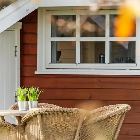 Ruusu - 300m From The Sea By Interhome Feriehus *
